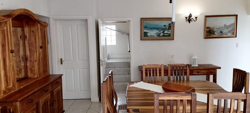6 Bedroom Property for Sale in Reebok Western Cape